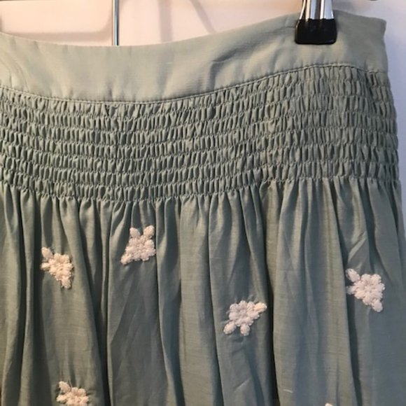 Anthro Blue Tassel Aqua Embroidered Silk Skirt, Sz 4 - Picture 5 of 6